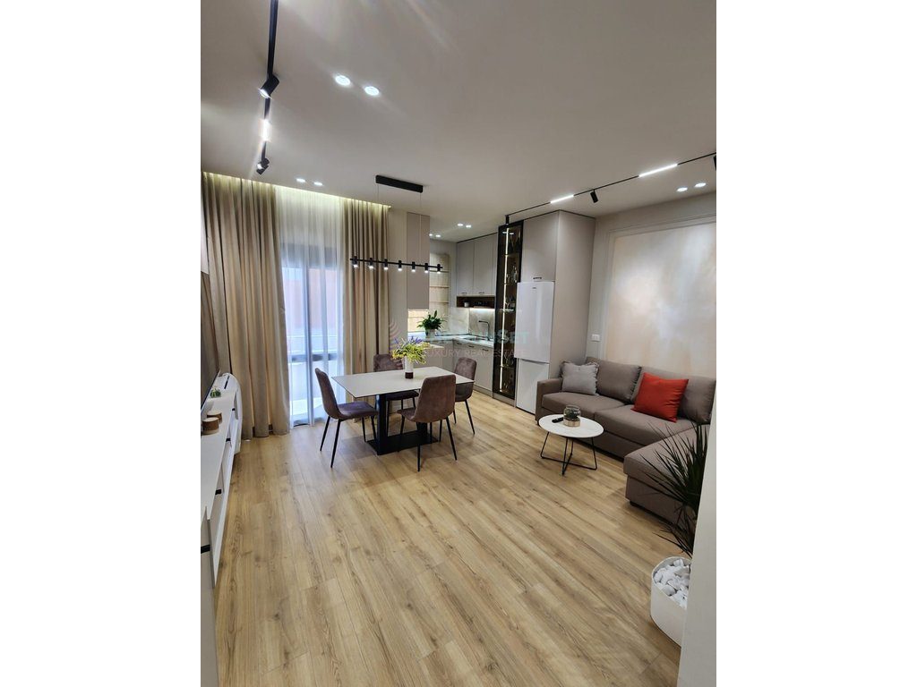 Apartament 2+1 për shitje në Durrës me pamje nga deti 3