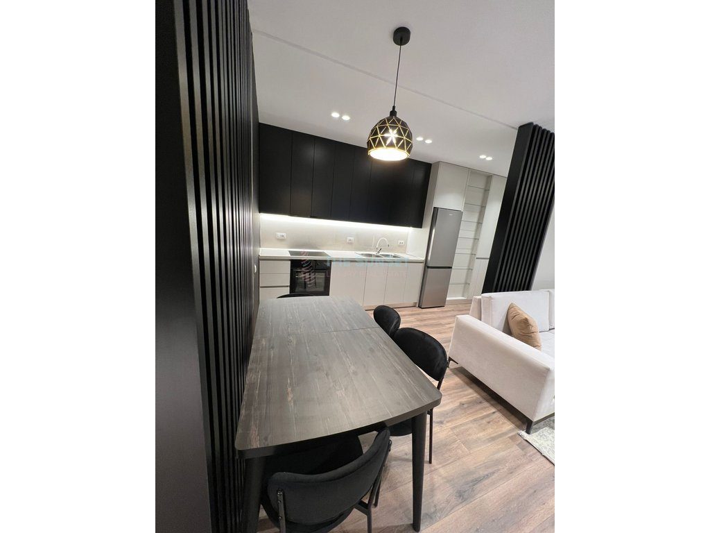 Apartament 2+1 për qira te Kompleksi Turdiu 2