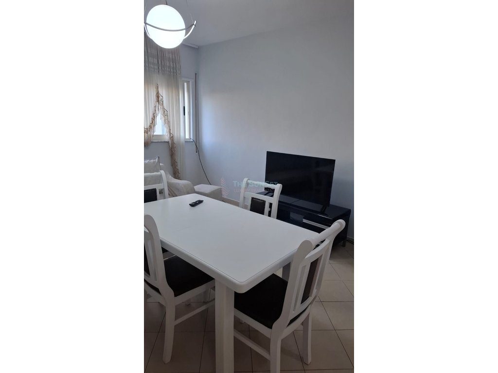 Apartament 1+1 për qira në Rrugën "Jordan Misja" 4