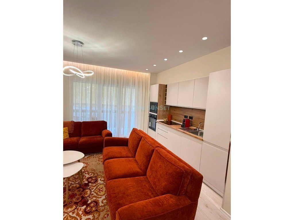 Apartament 1+1 për qira në rrugën e Elbasanit 2