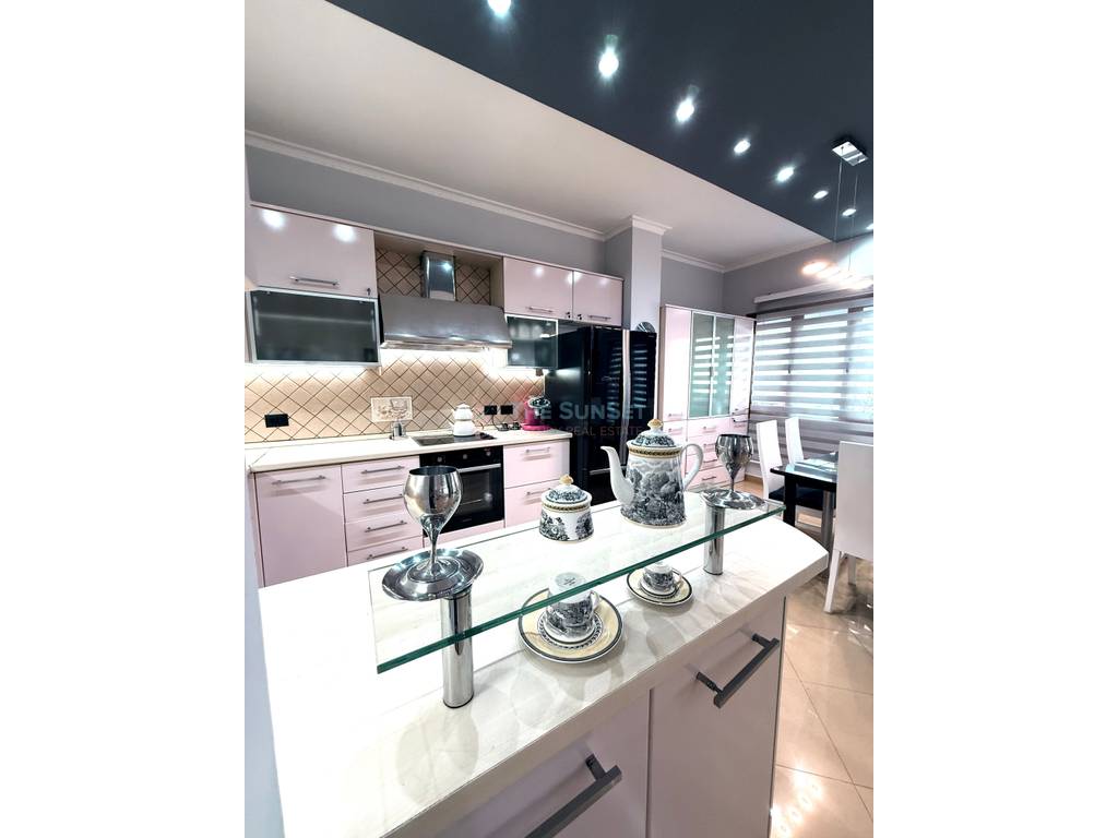 Apartament 1+1 për Qira afër Stadiumit Arena 2