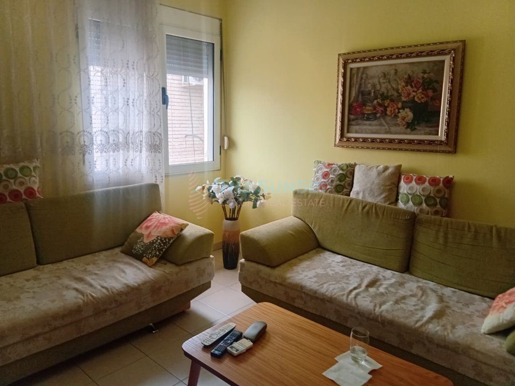 Apartament 2+1 për Shitje Rruga Bardhyl