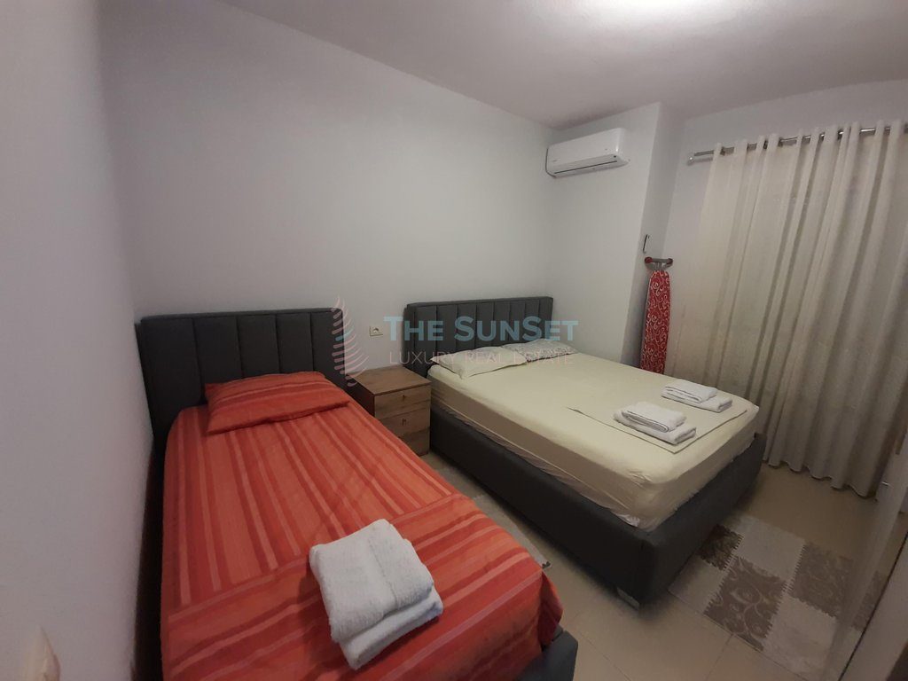 Apartament 1+1 për shitje në zonën e Shkëmbit të Kavajës 4