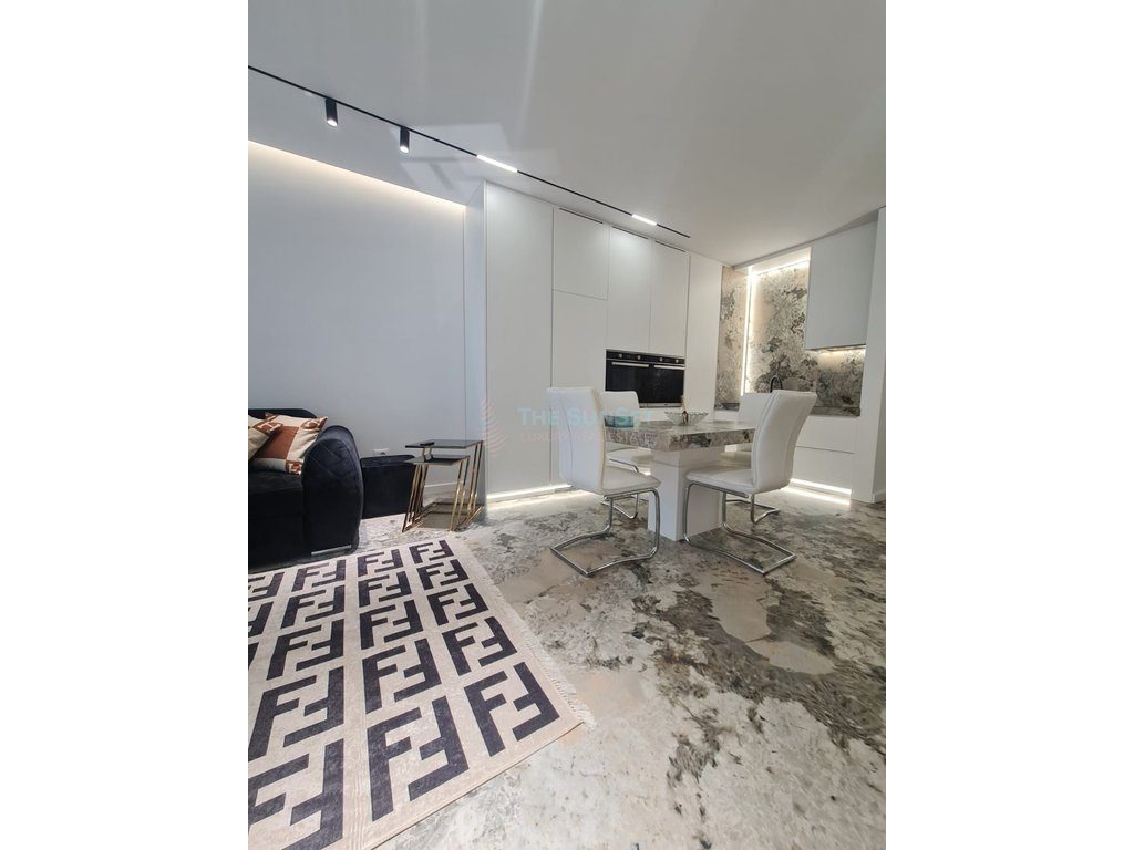 Apartament 2+1 për qira pranë Spitalit të Kafshëve