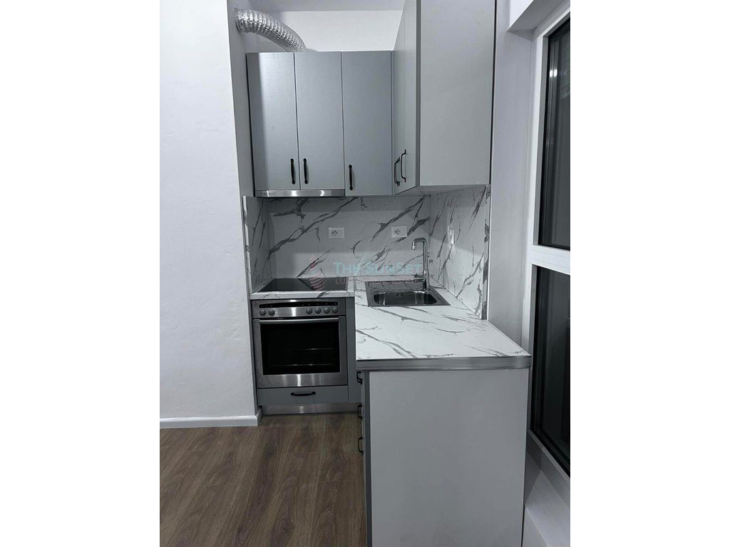 Apartament 1+1 për qira në Kompleksin Mangalem 4