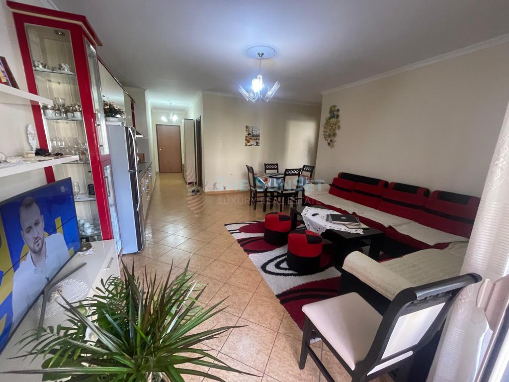 Apartament 2+1 për Shitje pranë Kopshtit Zoologjik 2