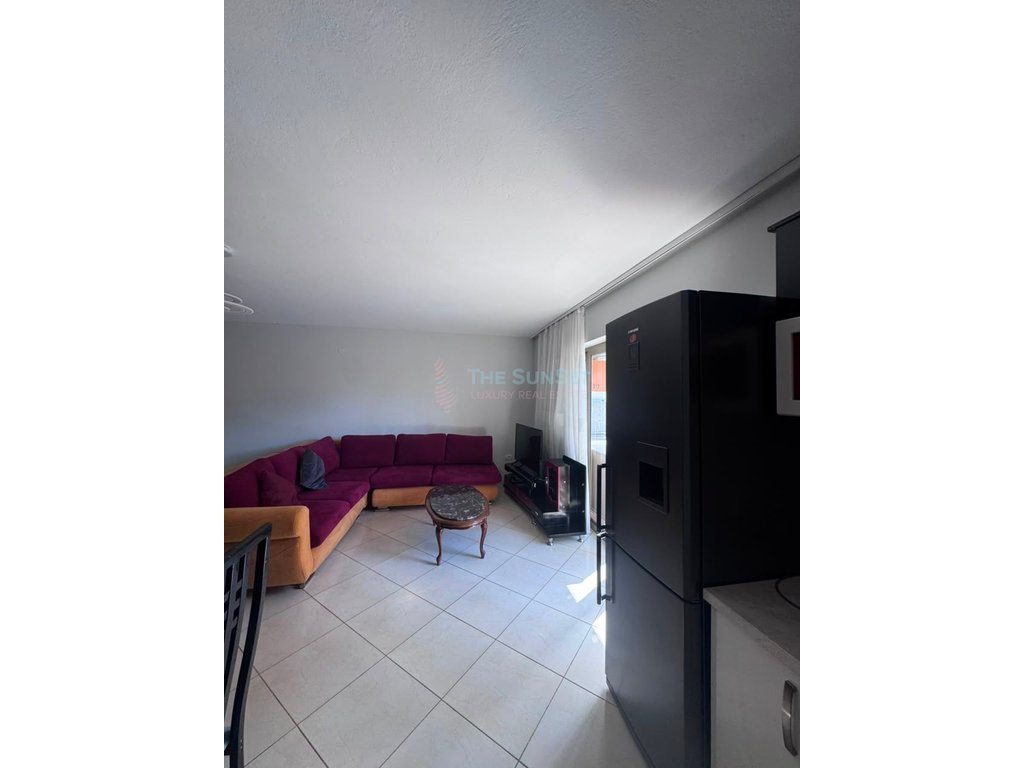 Apartament 3+2+2 për qira në Rrugën "Sami Frashëri" 3