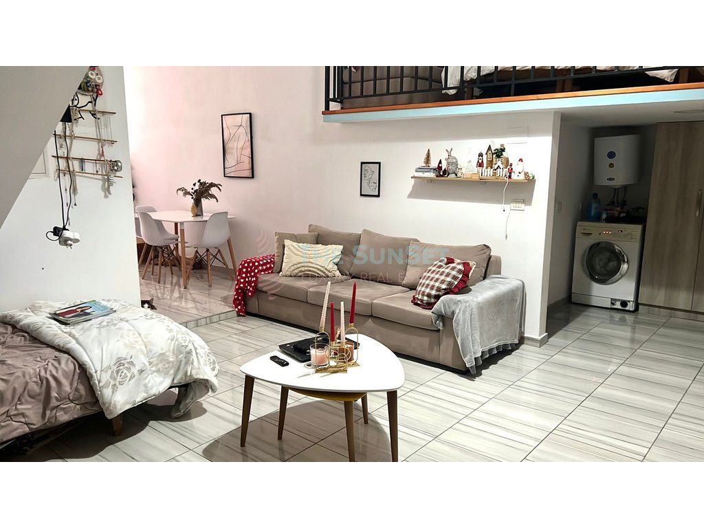 Apartament 1+1 për shitje te Pedonalja e Tiranës