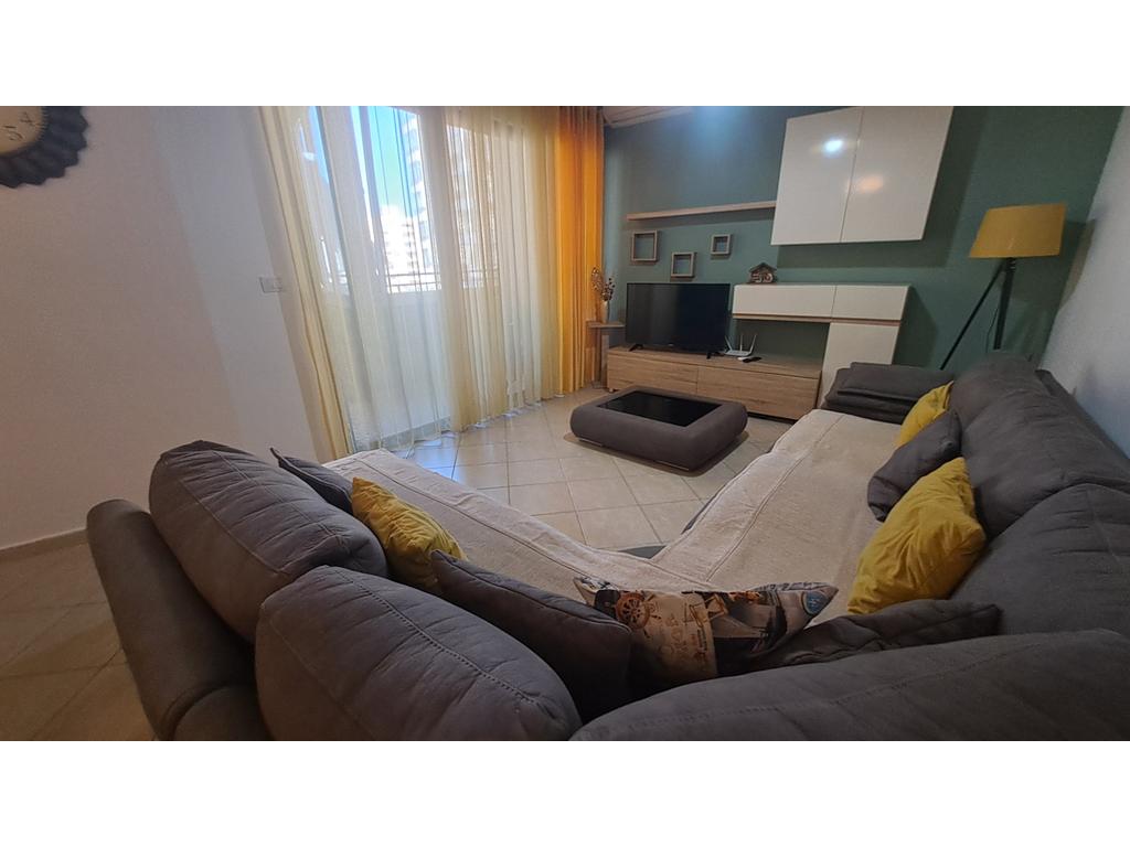 Apartament 2+1+2 per qira ne Astir