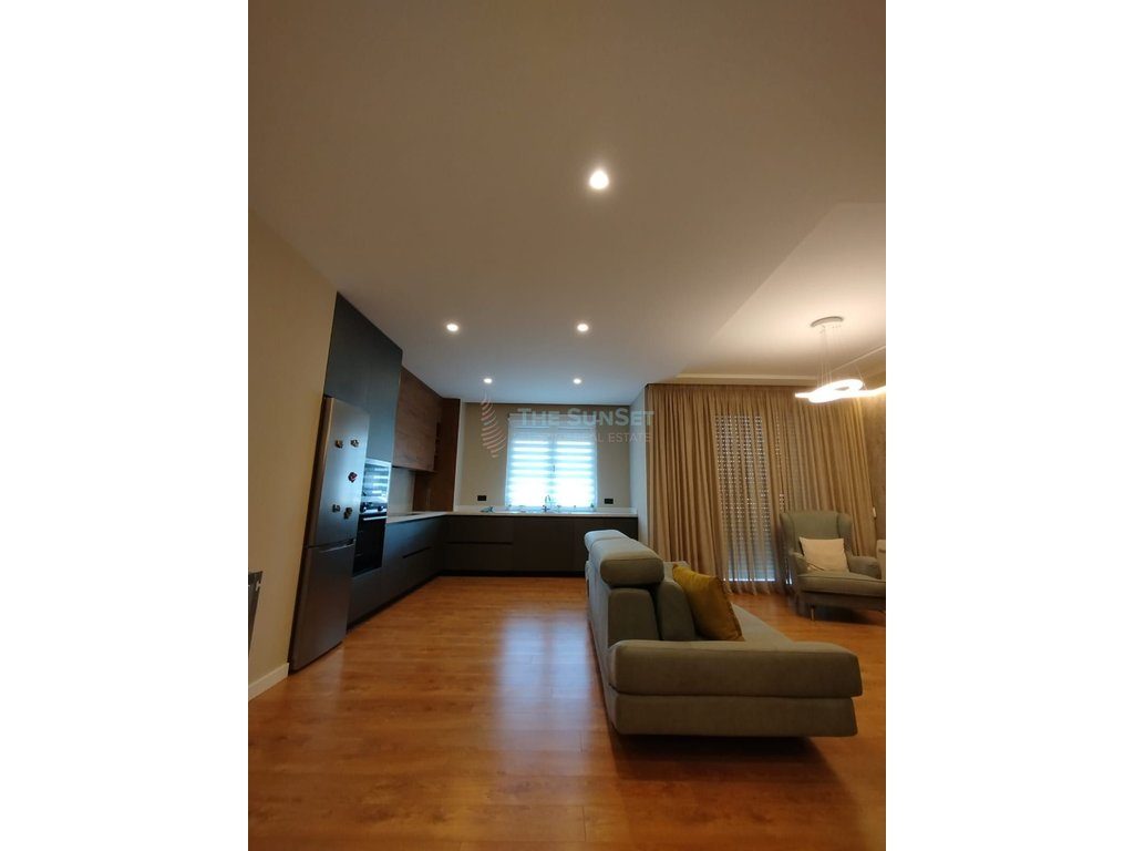 Apartament 2+1 për shitje në Selita 4 2