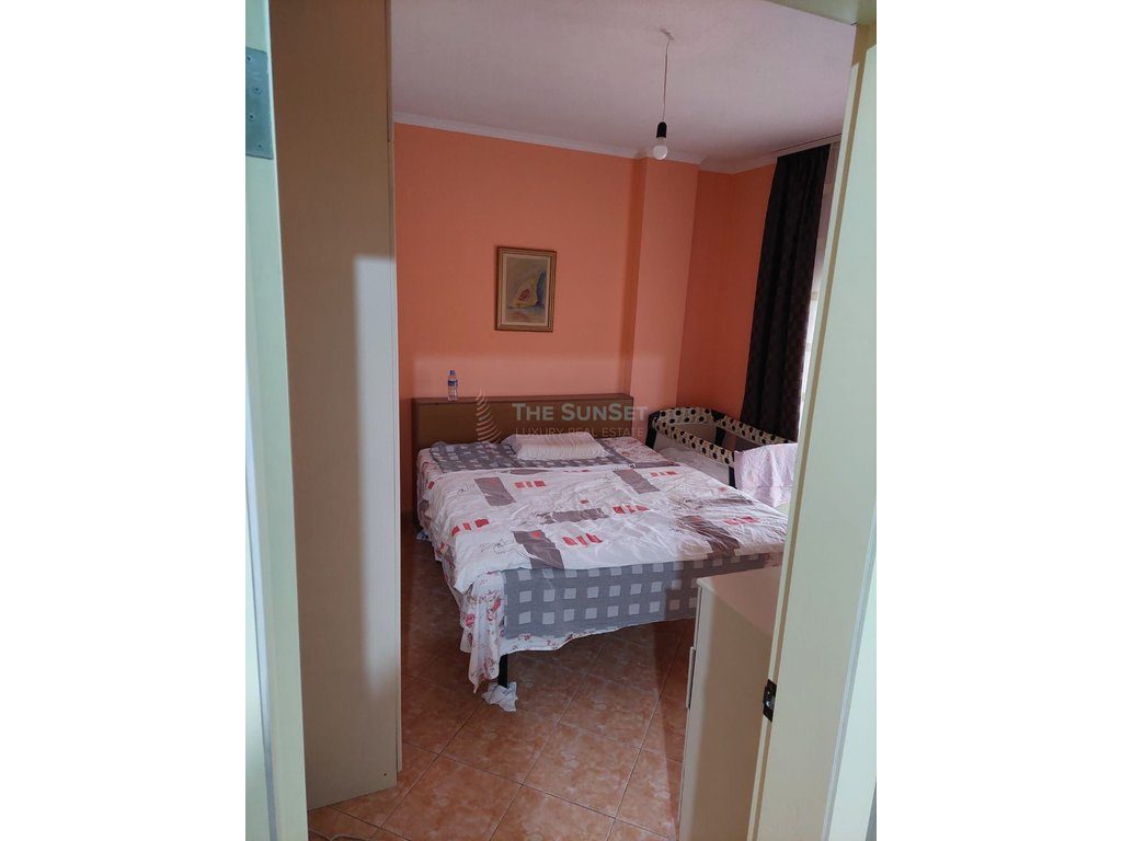 Apartament 1+1 për shitje në zonën e Shkëmbit të Kavajës 3