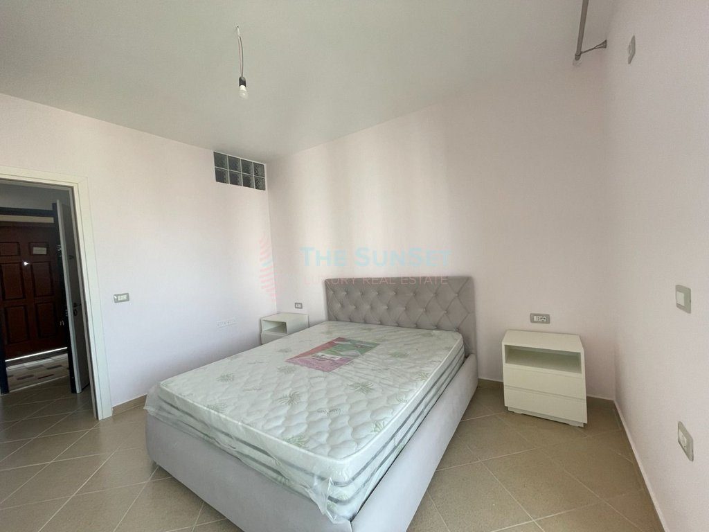 Garzoniere për shitje në Vlorë
