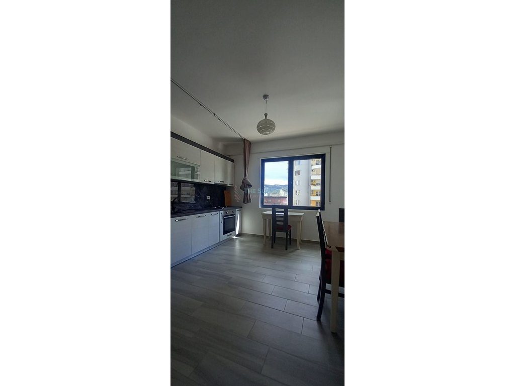 Apartament 1+1 për shitje në Rezidencën Poseidon, Lungomare, Vlorë