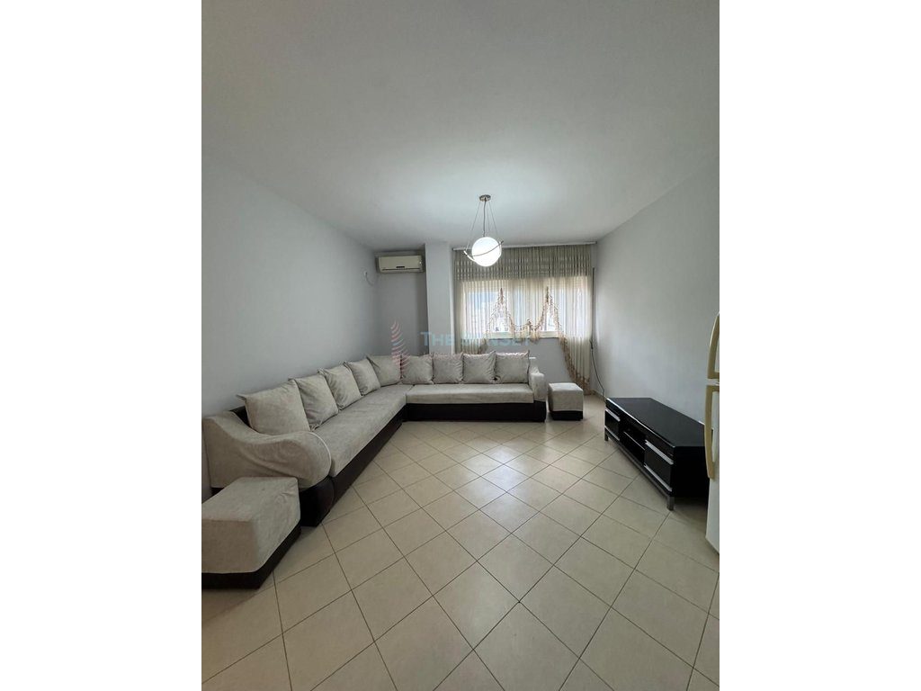 Apartament 1+1 për qira në Rrugën "Jordan Misja"