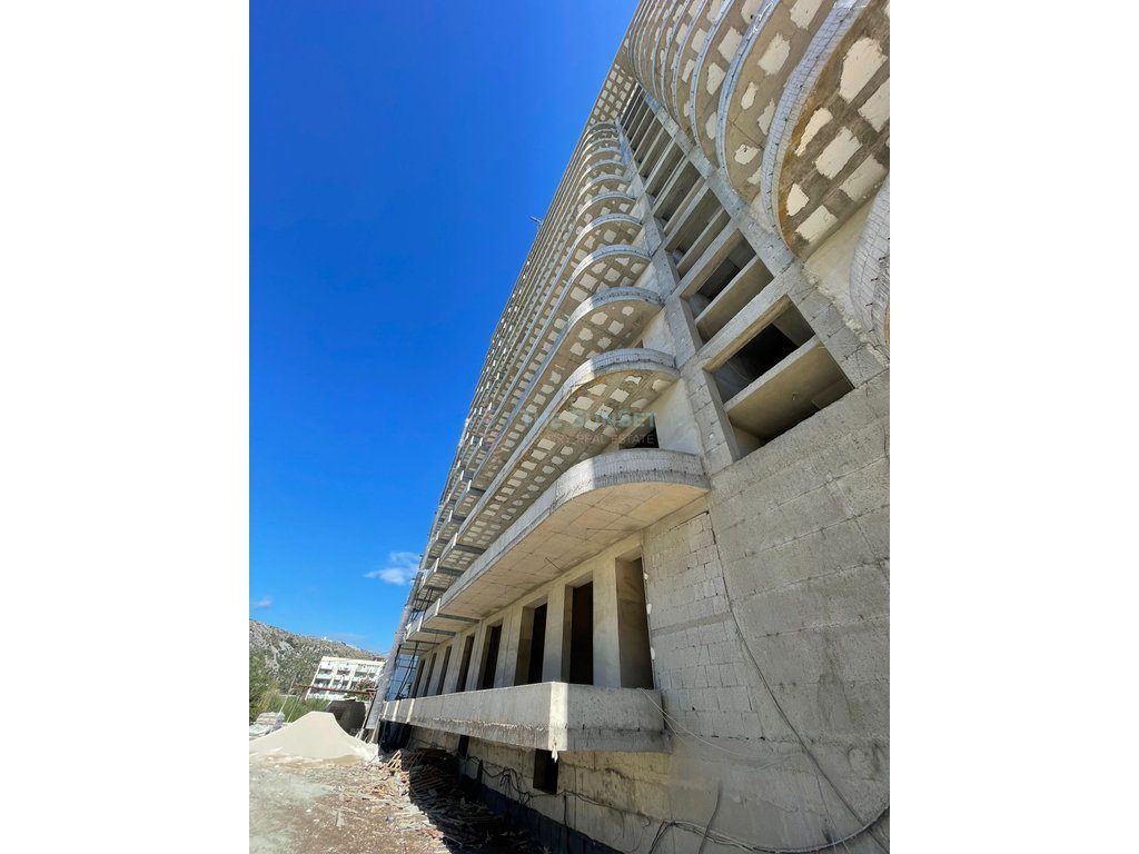 Apartament 2+1 për shitje ne Holiday In 2 Residence 4