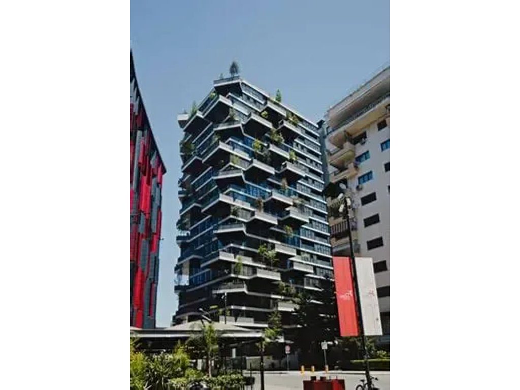 Ambient me qira – Vertical Forest, Bllok