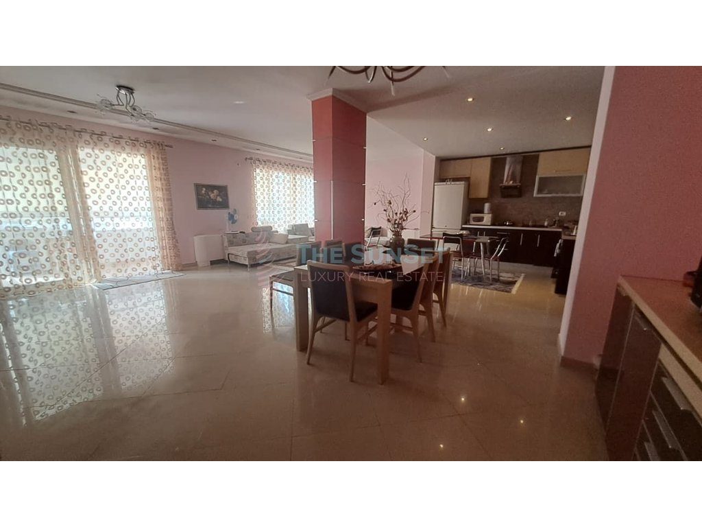 Apartament 1+1 për shitje në Fresk 3