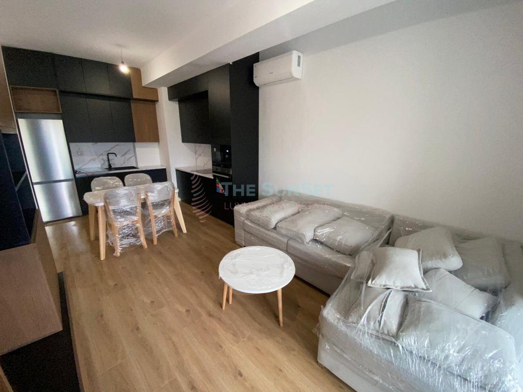Apartament 1+1 për qira në zonën e Ali Demit, në Rrugën "Pasho Hysa"