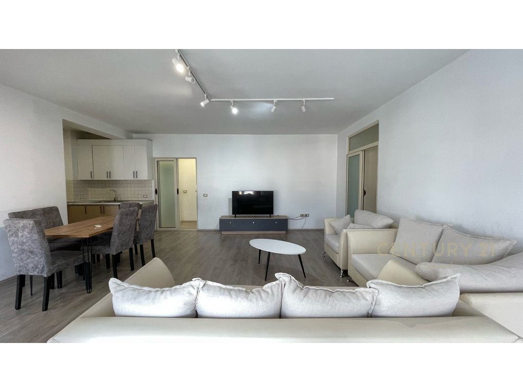 Apartament 3+1+2 Per Qira Ne Astir