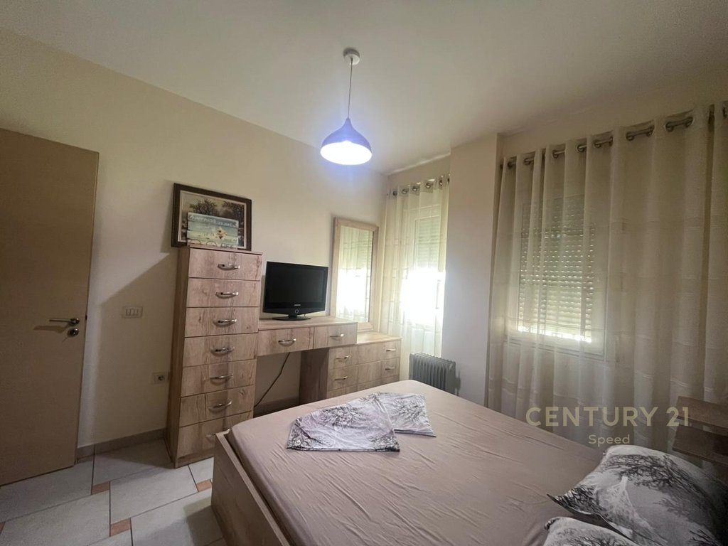 Apartament 2+1 me qira tek 5 Maj!! 3
