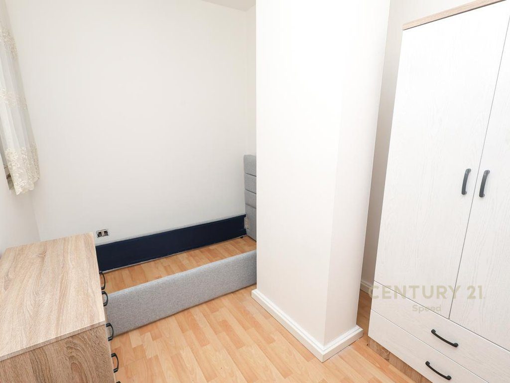 Apartament 2+1 me Qira tek Kopshti Botanik Zoologjik! 2