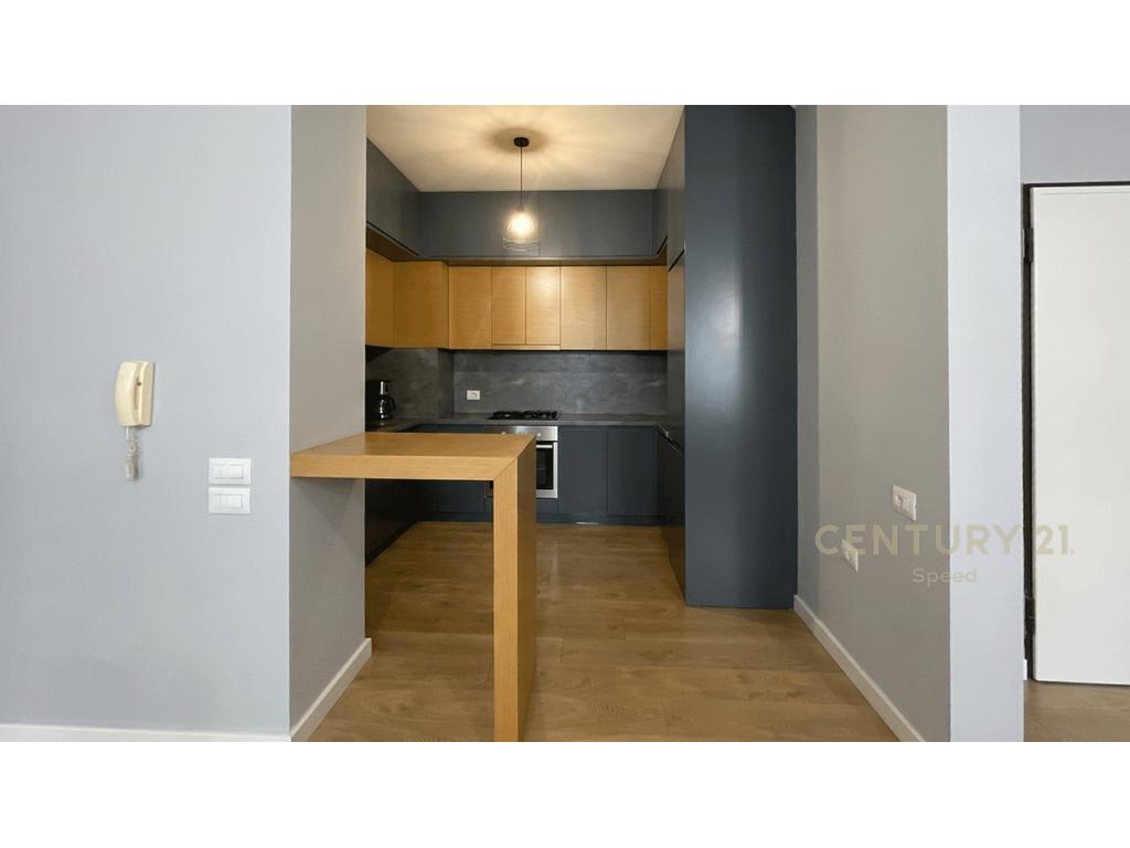 APARTAMENT 2+1 ME QIRA TEK KOMUNA PARISIT! 3