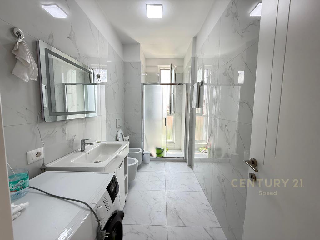 Apartament për qira 1+1 tek Frigoriferi/Siri Kodra!