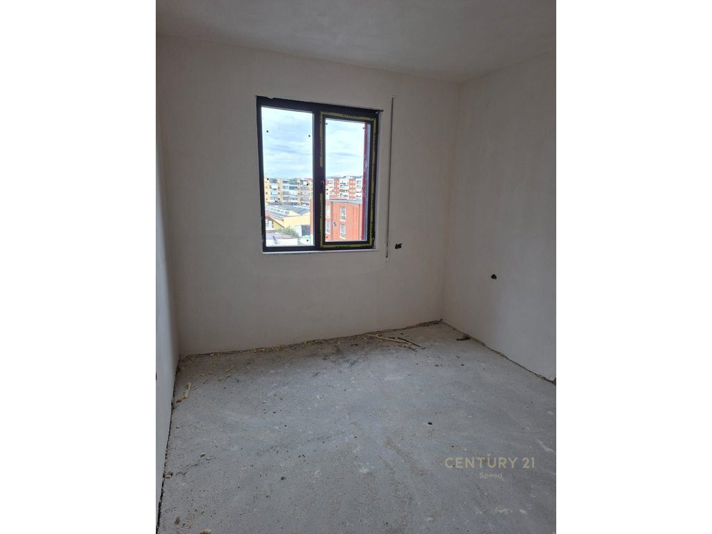 Jepet me qira apartament 2+1 ne zonen e Don Boskos!