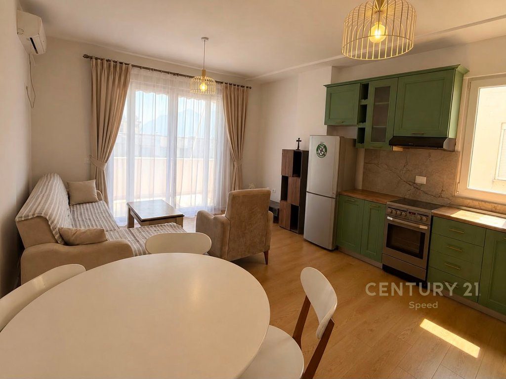 Jepet me Qira Apartament 2+1+2 në Yzberisht! 2