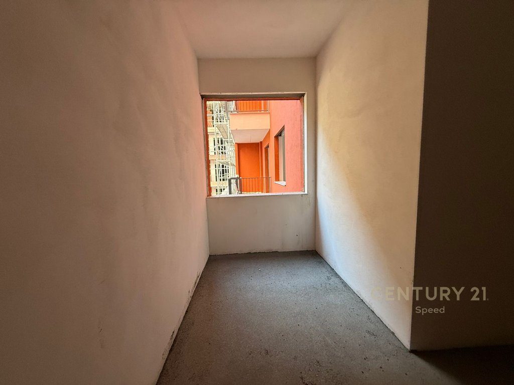 Shitet apartament 1+1 në Space City Building Complex, Paskuqan, pranë Bulevardit të Ri! 4
