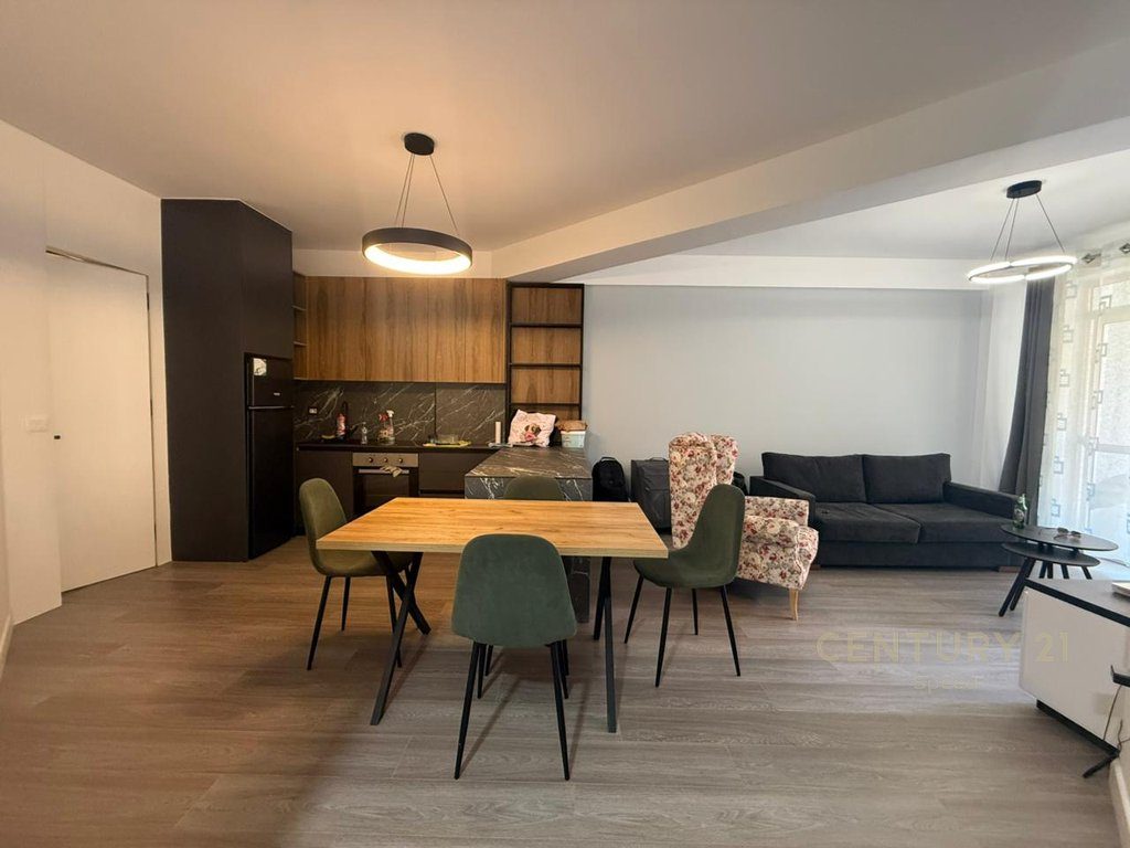 Jepet me qira apartament 1+1 në zonën e Astirit! 4