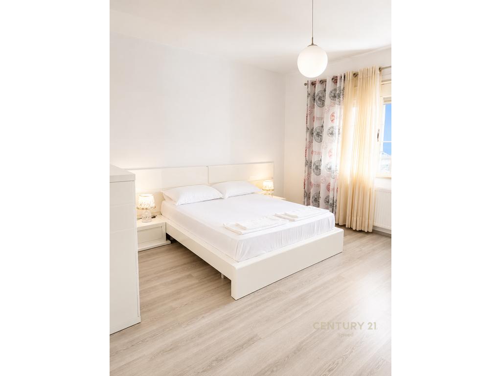 APARTAMENT ME QIRA 2+1 TEK SELVIA! 2