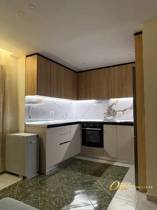Apartment to rent Pallati me Shingjeta - Irfan Tomini Str. (Tirana - city) 3