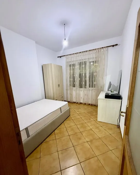 Apartment to rent Brryli - Xhamlliku (Tirana - city) 3