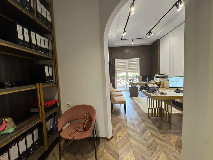 Office to rent Kavaja Str (Tirana - city) 4