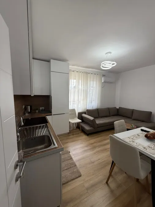 Apartment to rent Kavaja Str (Tirana - city) 2