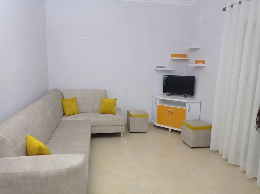 Apartment to rent Oxhaku - Kodra e Priftit - Bomi Cemetery (Tirana - city)