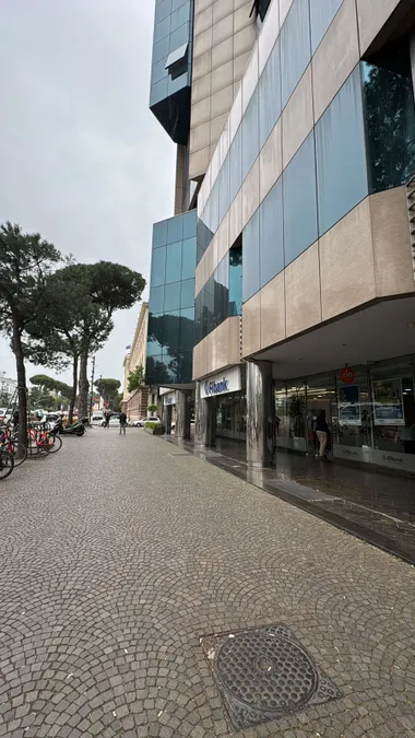 Office to rent Bajram Curri Blvd. - Twin Towers - ETC (Tirana - city) 1