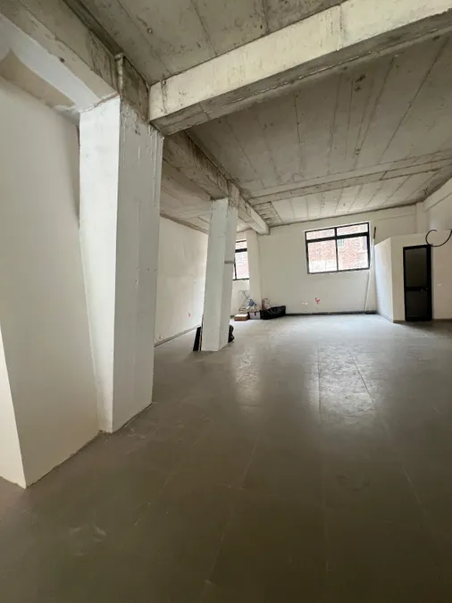 Office to rent New Bazaar - Red School (Tirana - city)