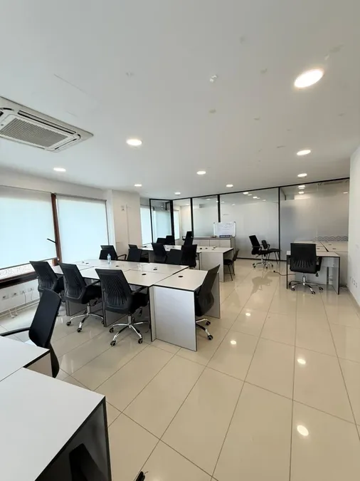 Office to rent Kavaja Str (Tirana - city) 2