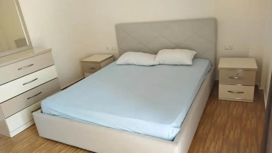Apartment to rent Komuna e Parisit - Kristal Center (Tirana - city) 4