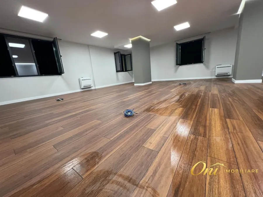 Office to rent Shallvaret - Exhibition - Gjergj Fishta Blvd. (Tirana - city) 4