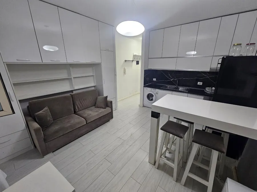 Studio Flat to rent Komuna e Parisit - Kristal Center (Tirana - city)