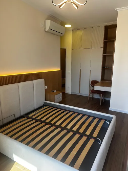Apartment to rent Komuna e Parisit - Kristal Center (Tirana - city) 4