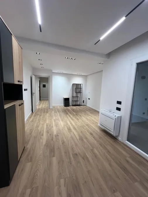Office to rent Dry Lake - Botanical Garden - Zoo (Tirana - city) 4
