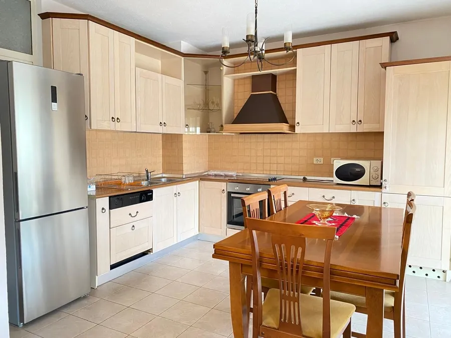 Apartment to rent Elbasan Str. - Lake Park (Tirana - city) 3
