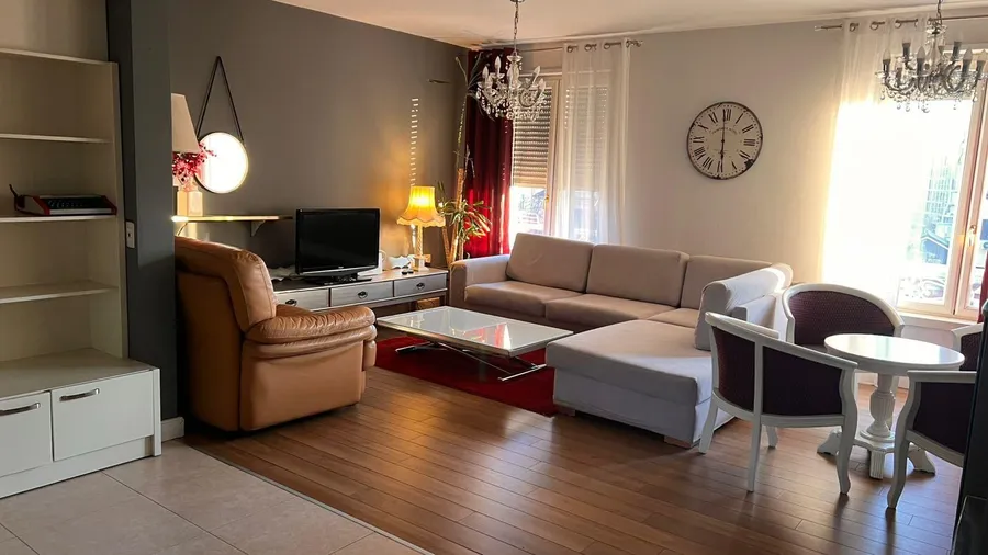 Apartment to rent Durres Str. - Bogdaneve Str. (Tirana - city) 4