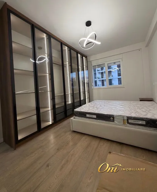 Apartment to rent Komuna e Parisit - Kristal Center (Tirana - city) 4