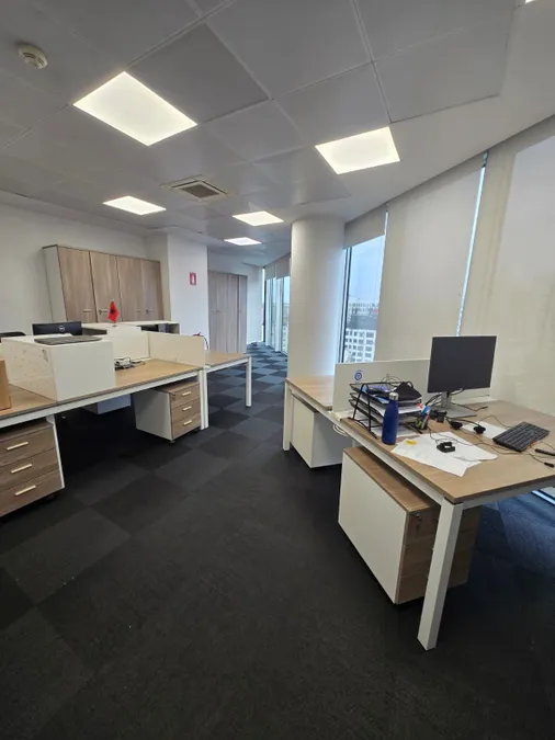 Office to rent Zogu i Zi (Tirana - city) 4