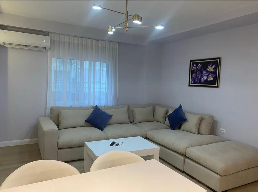 Apartment to rent Wilson Square (Tirana - city)